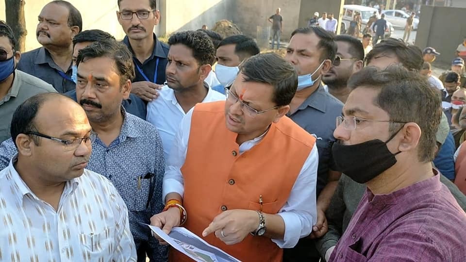 CM Dhami In Khatima : अचानक खटीमा पहुंचे सूबे के मुखिया, विकास कार्यों का किया निरीक्षण