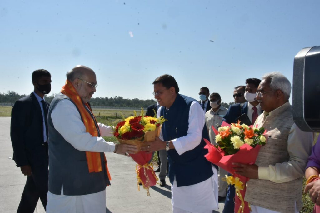 Amit Shah In Uttarakhand :  देवभूमि में अमित शाह की दहाड़, मुख्यमंत्री घस्यारी कल्याण योजना का किया शुभारंभ