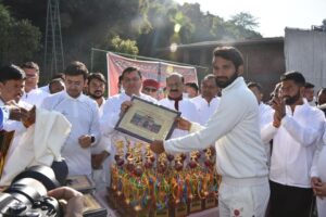 CM Played Cricket Match :