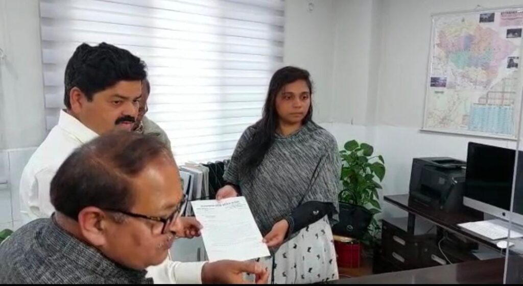 Congress Delegation Met :