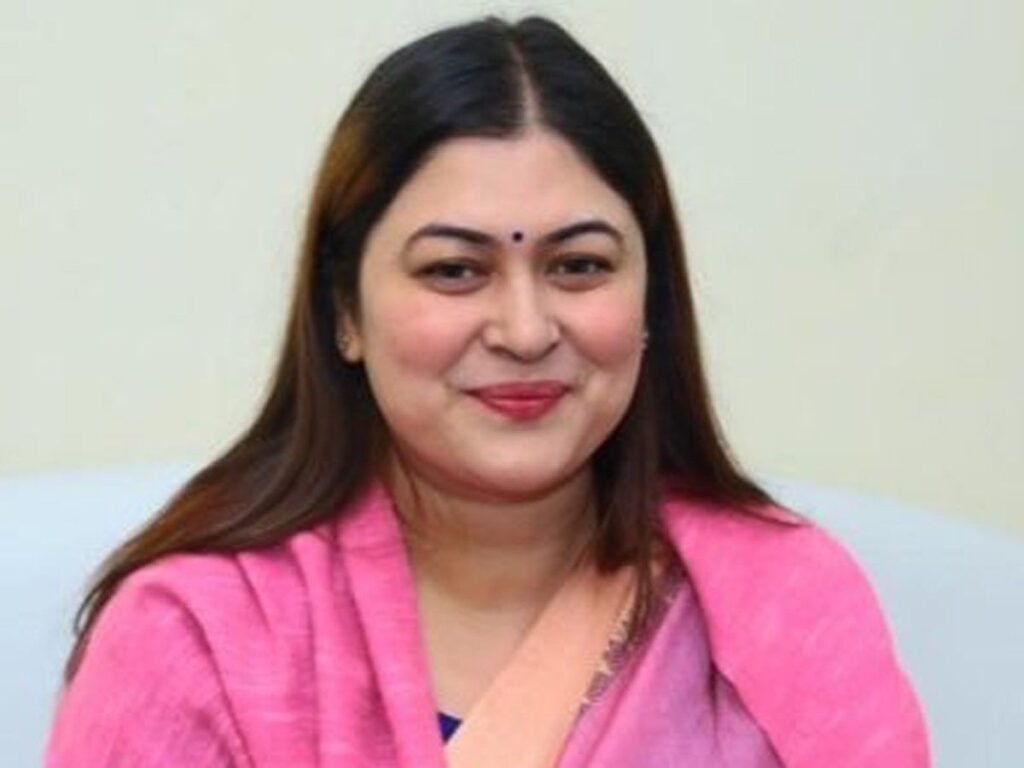 Ragini Nayak PC