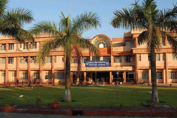 Dead Body Alive In Haridwar : इस नामचीन अस्पताल का कारनामा आया सामने, मृत घोषित मरीज मिला जिंदा, अंतिम संस्कार से पहले खुला राज