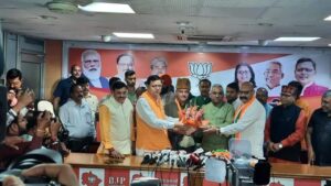 Kothiyal join Bjp