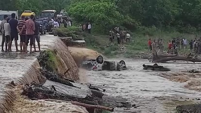 Car Accident In Ramnager :