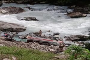 Forces Bus Accident In Pahalgam