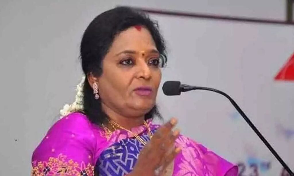 Tamilisai Soundarajan Attacks KCR
