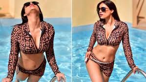Neha Malik Bikni Looks 