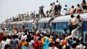 800 Crore People In World