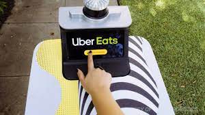 Uber Eats Robot Food Delivery 