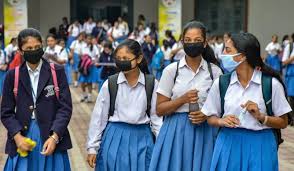 Mask Mandatory In Uttarakhand School