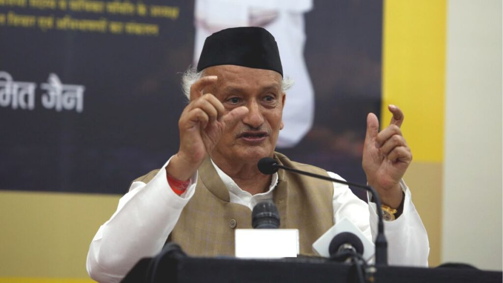 Bhagat Singh Koshyari Resign : कोश्यारी के इस्तीफे से बड़ी बीजेपी की टेंशन, उत्तराखंड में सियासी सरगर्मियां हुई तेज