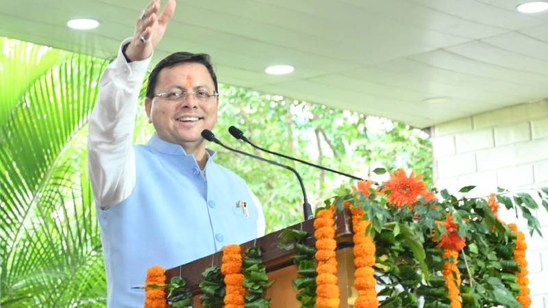 CM Dhami Star Parcharak :  चुनावी राज्यों में बढ़ी सीएम धामी की डिमांड, राजस्थान,मध्य प्रदेश और छत्तीसगढ़ में संभालेंगे स्टार प्रचारक का मोर्चा