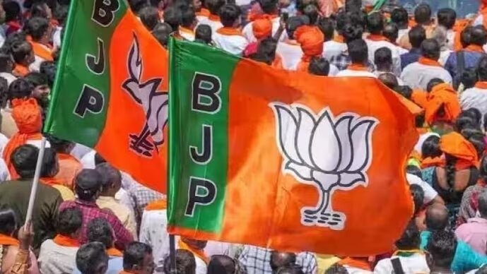 Assembly Elections Result : तीन राज्यों में खिला कमल, धामी बने 100% स्ट्राइकर