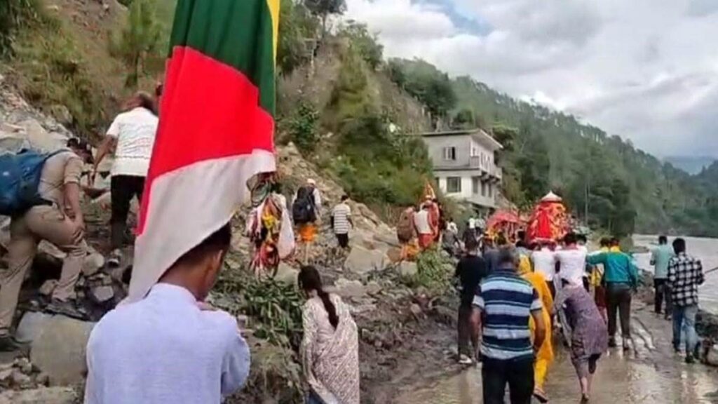 Pauri Landslide Package:धराली, थराली की तर्ज पर पौड़ी को भी राहत पैकेज, सीएम धामी ने की घोषणा