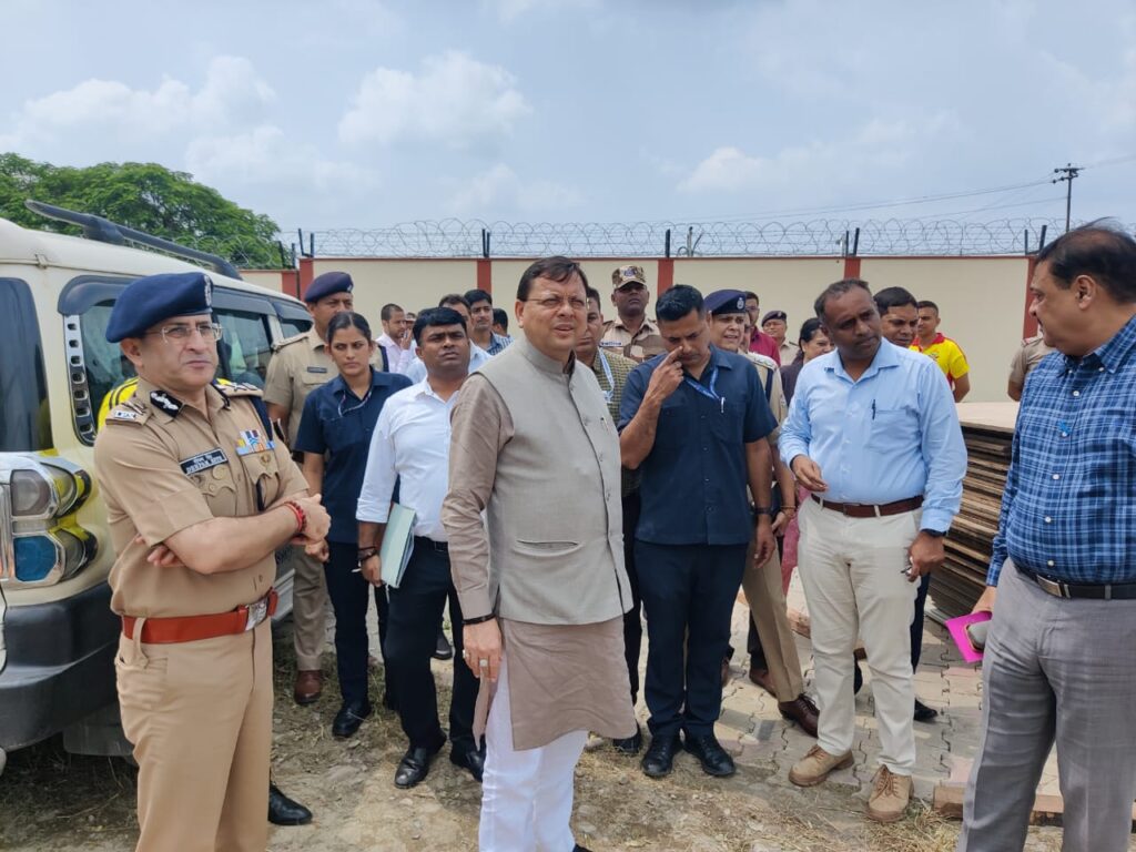 Cm Dhami Jollygrant Inspection:11 सितंबर को प्रधानमंत्री नरेंद्र मोदी का उत्तराखंड दौरा, सीएम धामी ने लिया तैयारियों का जायजा