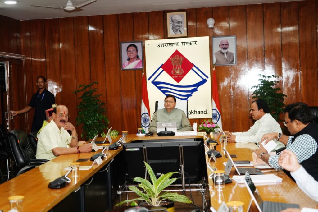 Dhami Cabinet Meeting:धामी कैबिनेट की बैठक में 6 प्रस्तावों को मिली मंजूरी, देहरादून में सिटी ट्रांसपोर्ट लिमिटेड गठन को मिली मंजूरी