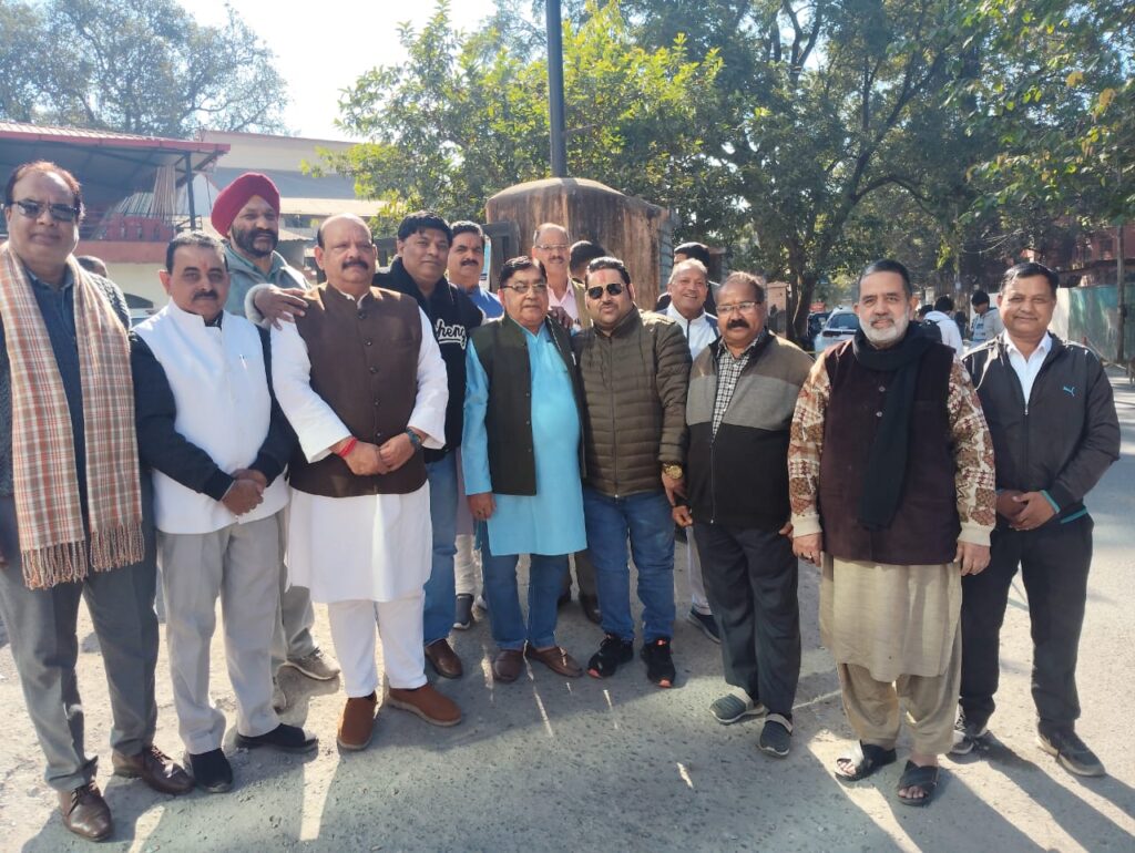 Mp Officer Arop:मध्य प्रदेश के आईएएस अधिकारी ने बेटियों पर की अभद्र टिप्पणी, अखिल भारतवर्षीय ब्राह्मण महासभा उत्तराखंड ने दर्ज कराई रिपोर्ट