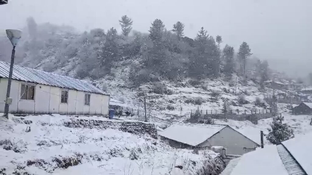Mausam Alert Uttarakhand:23 जनवरी को बारिश एवं बर्फबारी का ऑरेंज अलर्ट, सचिव आपदा प्रबंधन ने जनपदों को दिए आवश्यक दिशा-निर्देश