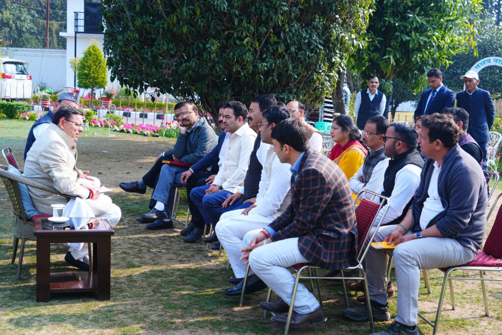 Cm Dhami Sop:सरकारी कार्यालयों की सुरक्षा के लिए बनेगी एसओपी, सीएम धामी ने दिए निर्देश