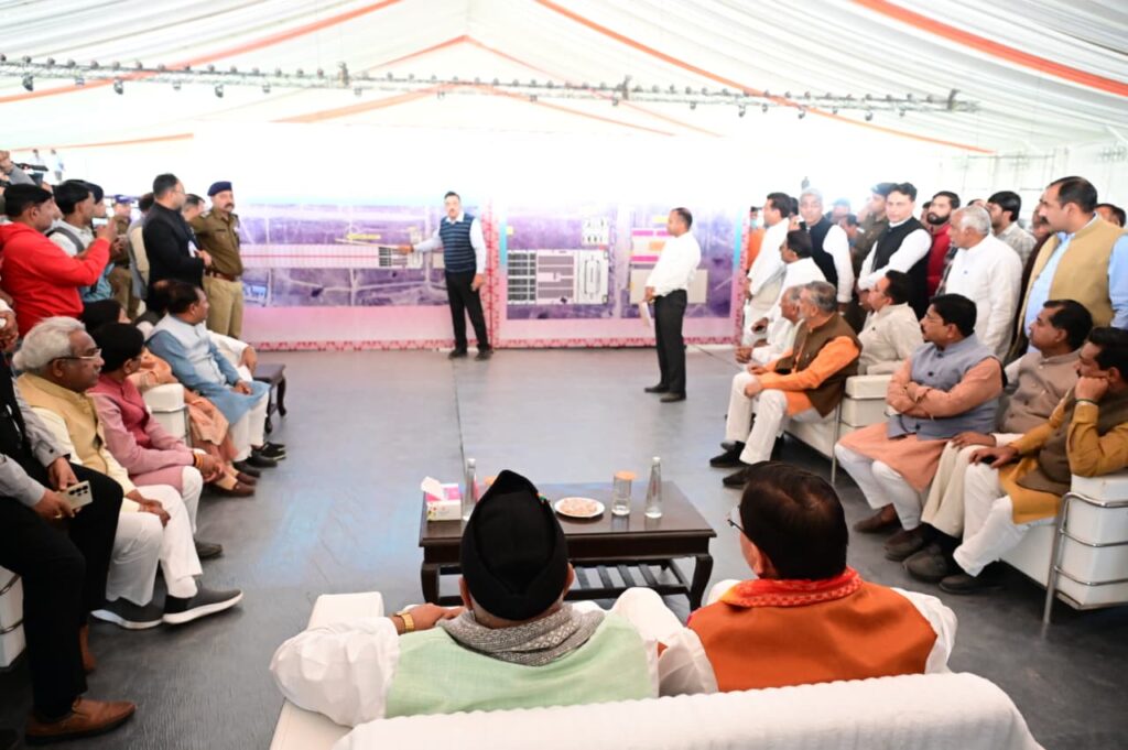 Cm Dhami Haridwar Visit:केन्द्रीय गृह मंत्री अमित शाह के दौरे की तैयारियों का सीएम धामी ने किया स्थलीय निरीक्षण, व्यवस्थाओं को दुरुस्त करने के दिए निर्देश