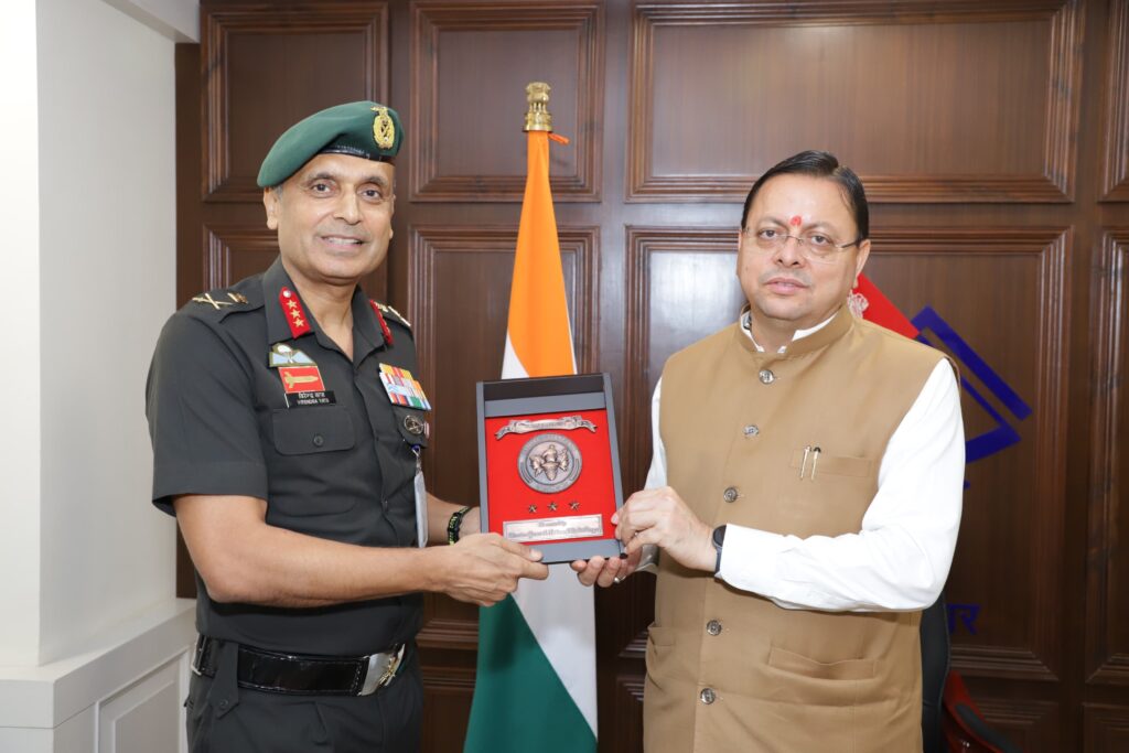 Cm Dhami Meet Ncc:सीएम धामी से महानिदेशक एनसीसी ने की शिष्टाचार भेंट, उत्तराखण्ड में एनसीसी के विस्तार एवं आधुनिक आधारभूत संरचना के विकास पर हुई महत्वपूर्ण चर्चा